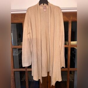 EUC Chinos Size Medium /2‎ Women's Cream Long Sweater